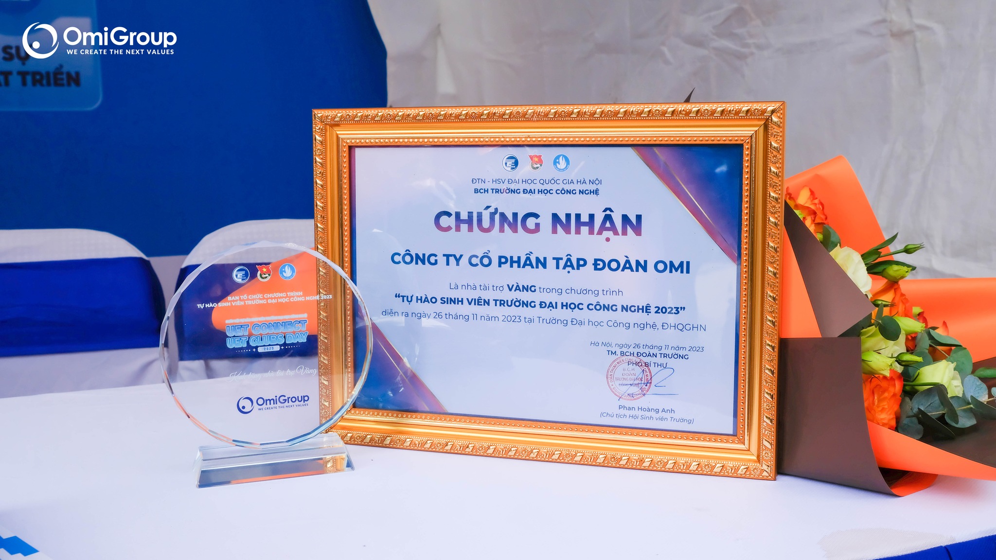 [OMI x TRƯỜNG ĐẠI HỌC CÔNG NGHỆ - ĐHQG HN] RECAP SỰ KIỆN UET CONNECT ...