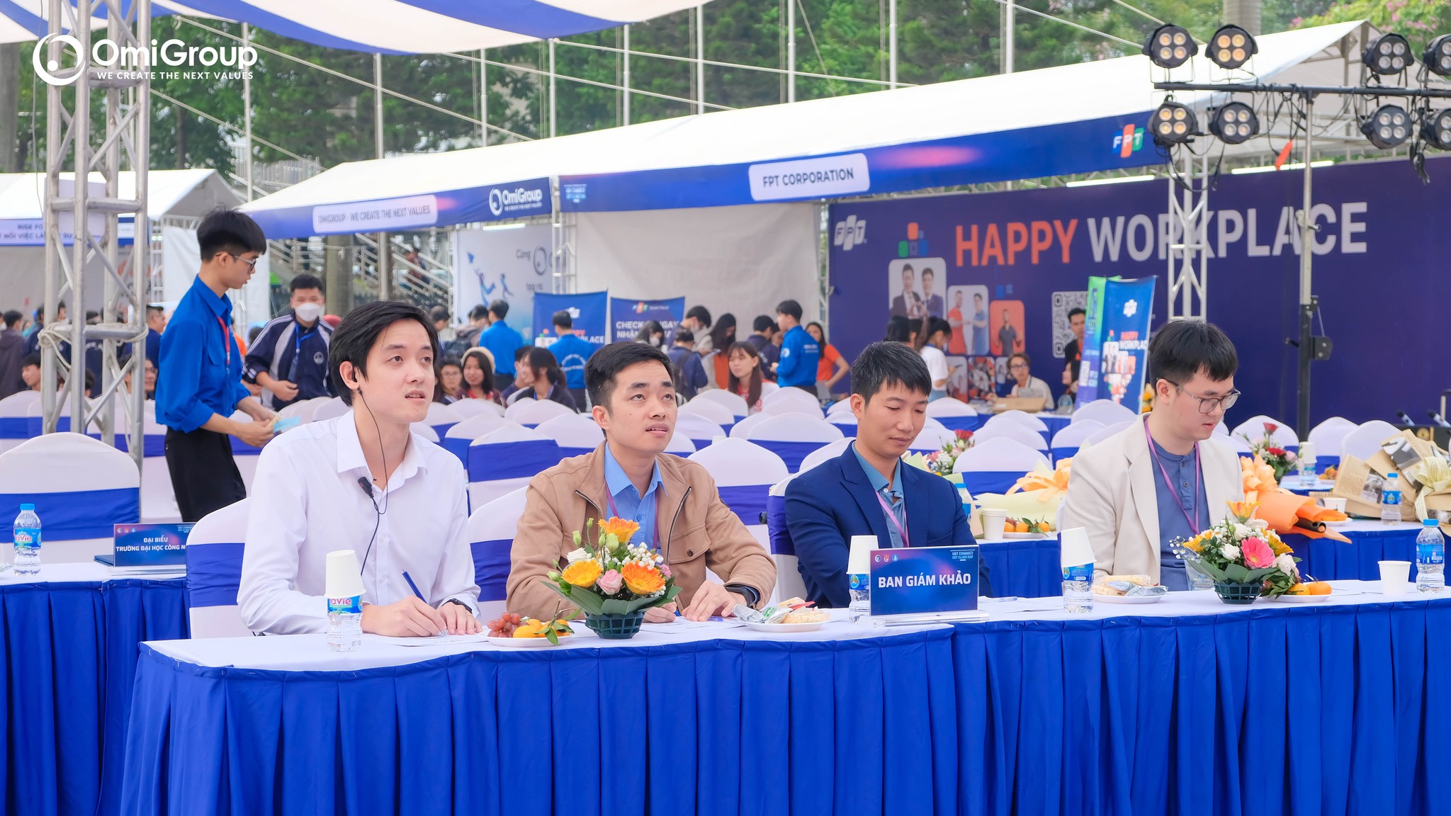 [OMI x TRƯỜNG ĐẠI HỌC CÔNG NGHỆ - ĐHQG HN] RECAP SỰ KIỆN UET CONNECT ...